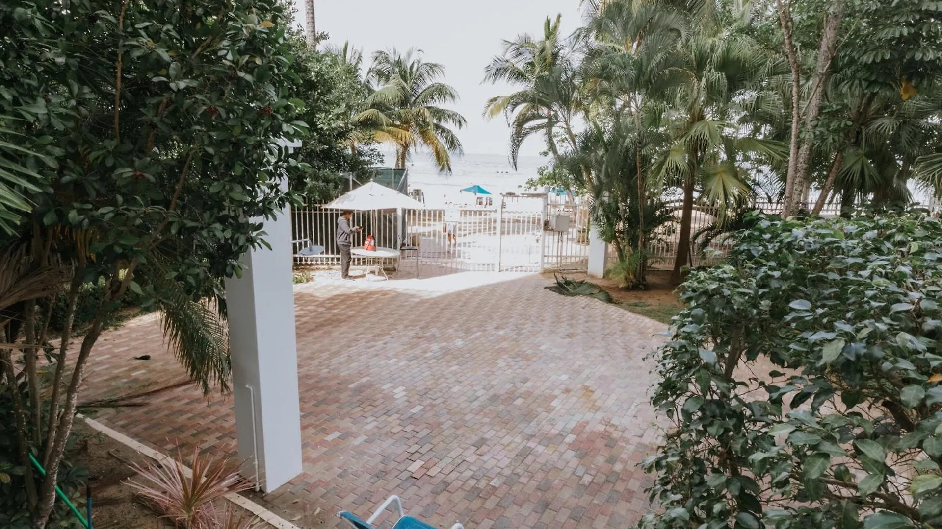 Esj Exclusive Beachfront Condo サンジョアン アパート