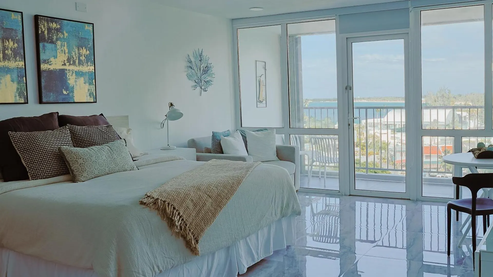 Esj Exclusive Beachfront Condo サンジョアン